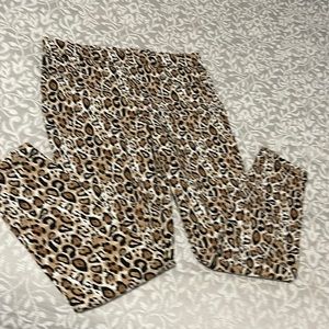Cute animal print leggings size juniors XL